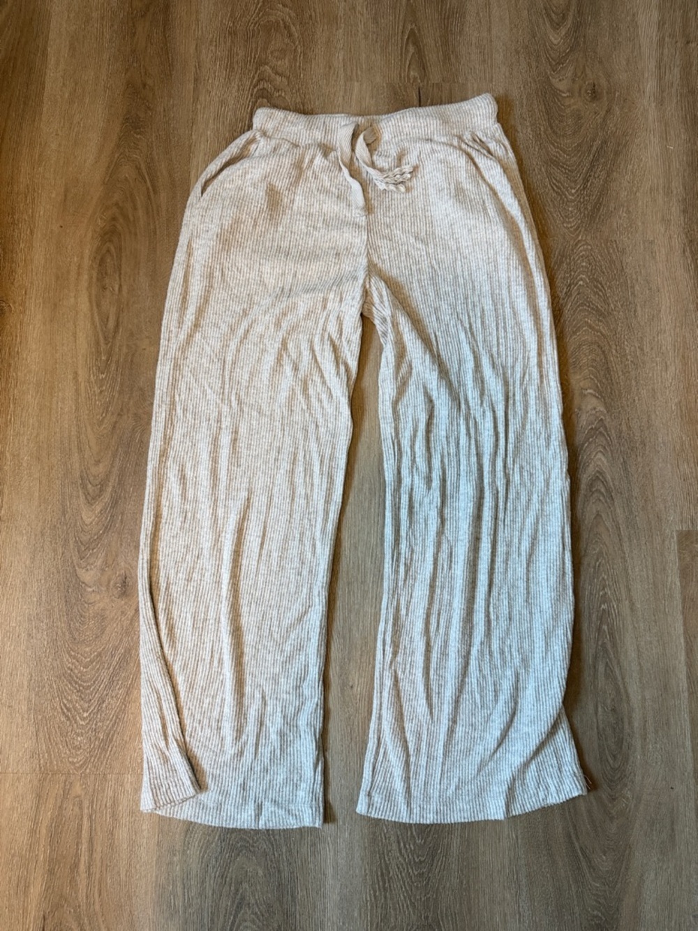 Ocean drive- women’s grey Ribbed Lounge Pants- size small (like new)